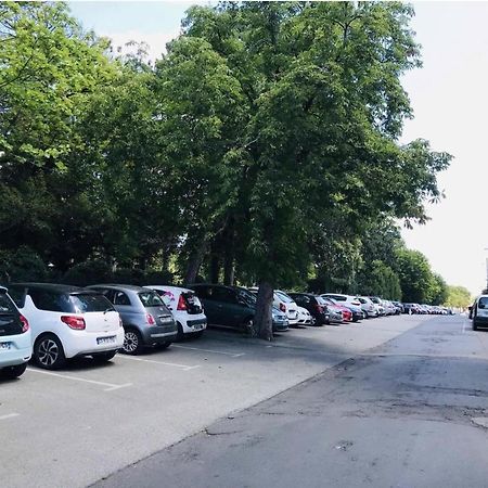 Location F1 Neuf Centre Historique Riom Daire Dış mekan fotoğraf