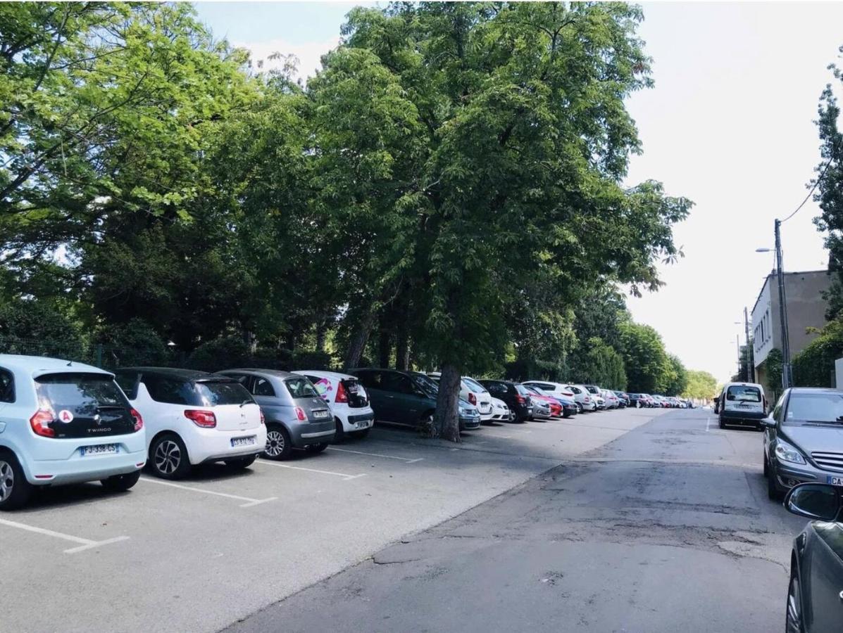 Location F1 Neuf Centre Historique Riom Daire Dış mekan fotoğraf